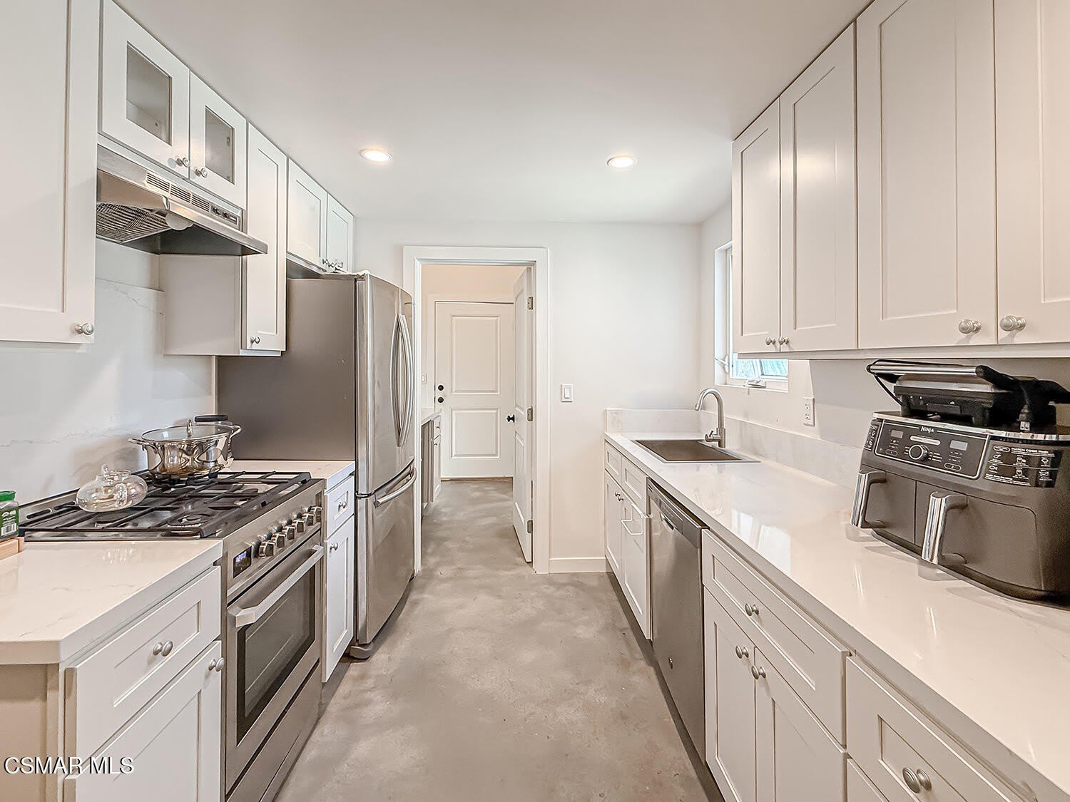 2465 Chiquita Lane – photo 2