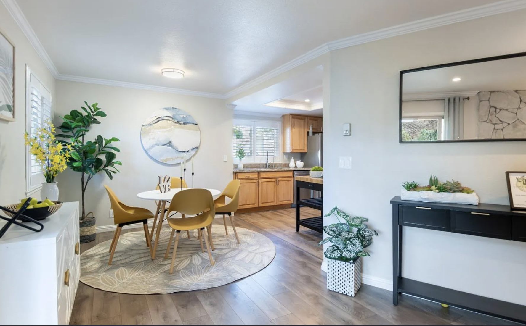 1173 Capri Drive – photo 4