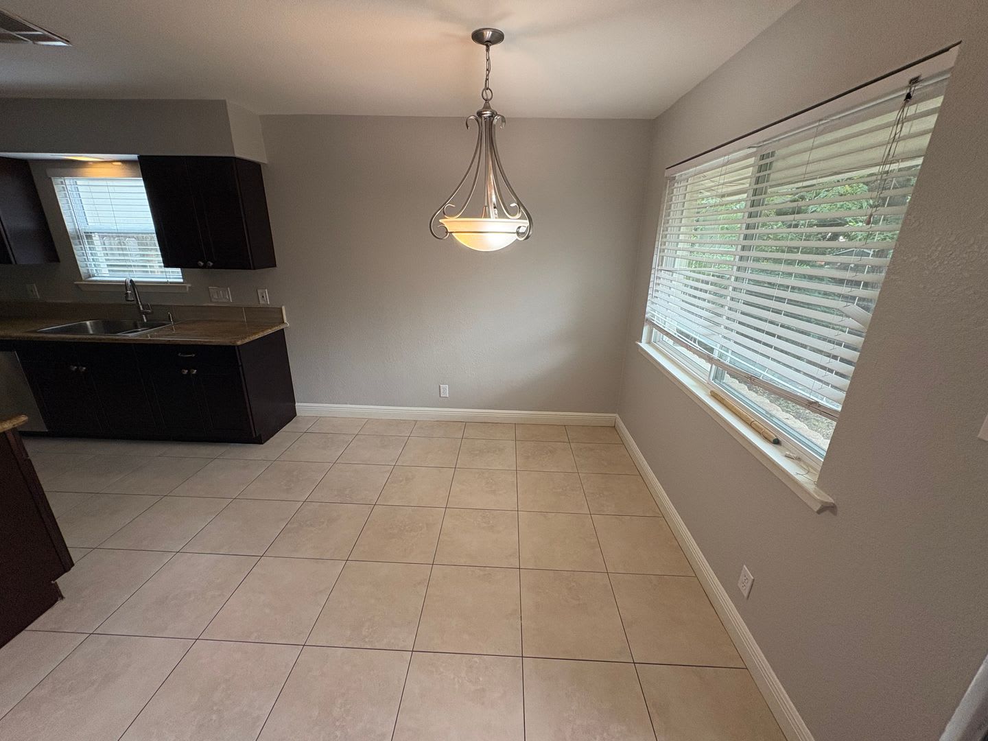 Great home in Anderson Mill! – photo 5