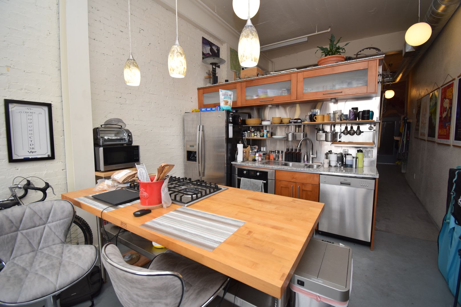 Downtown 2 Bed 1 Bath Loft Condo!!! – photo 4