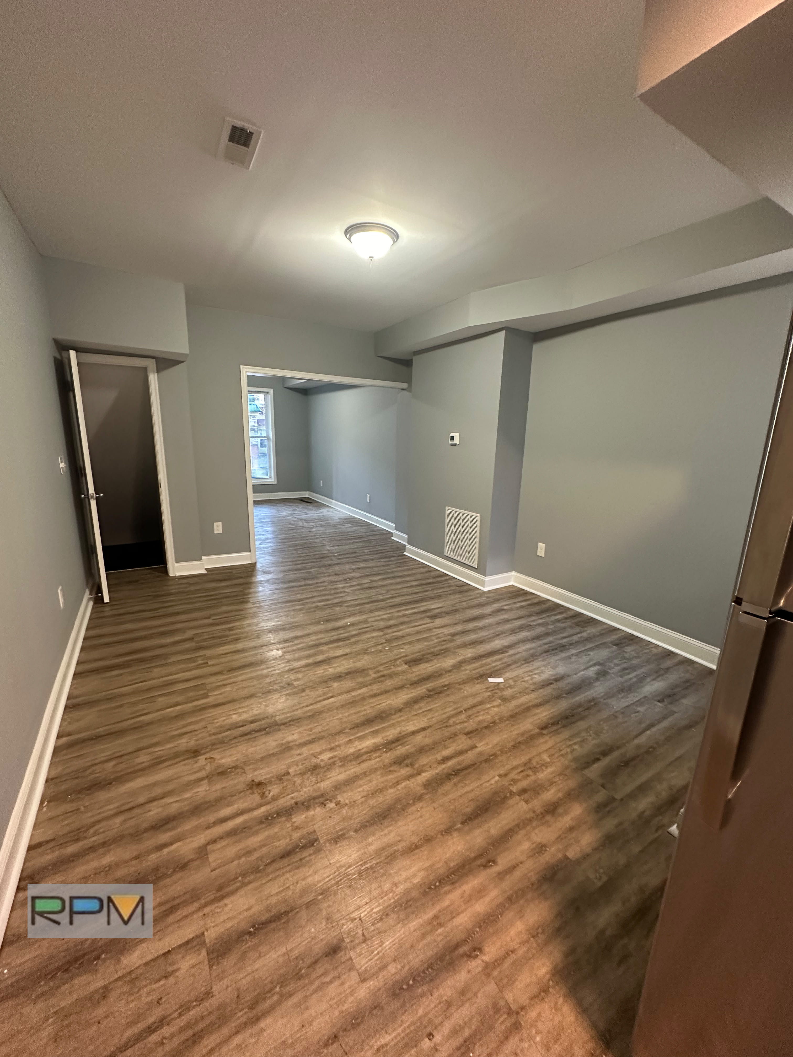 2616 E Biddle St – photo 5