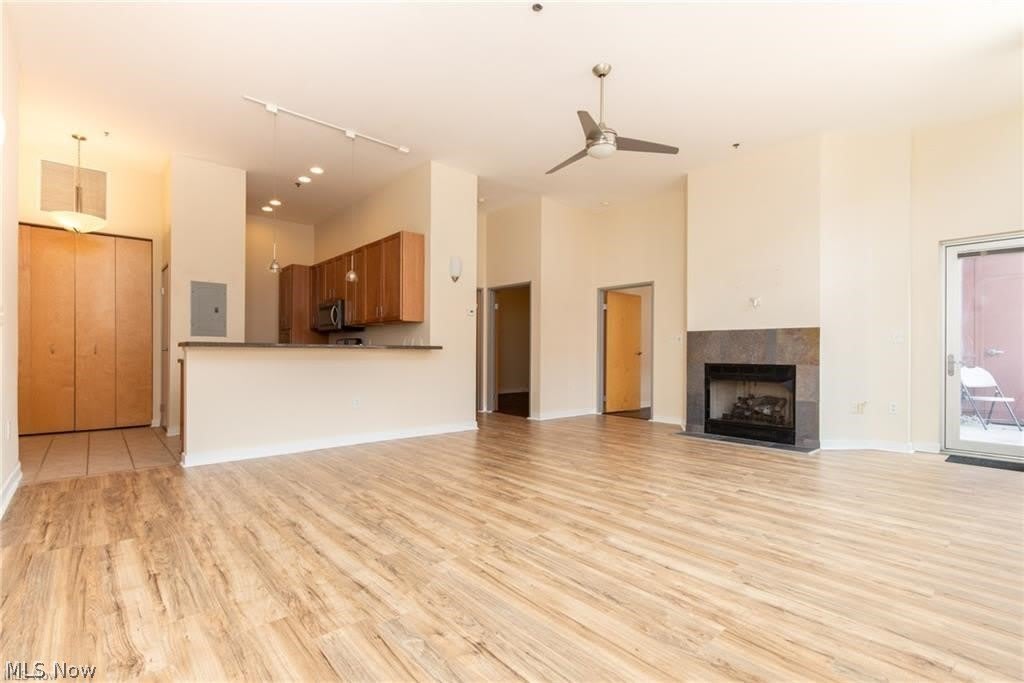 1951 W 26th Street – photo 3