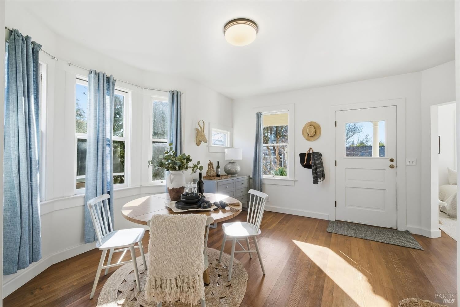 1440 Center Street – photo 3