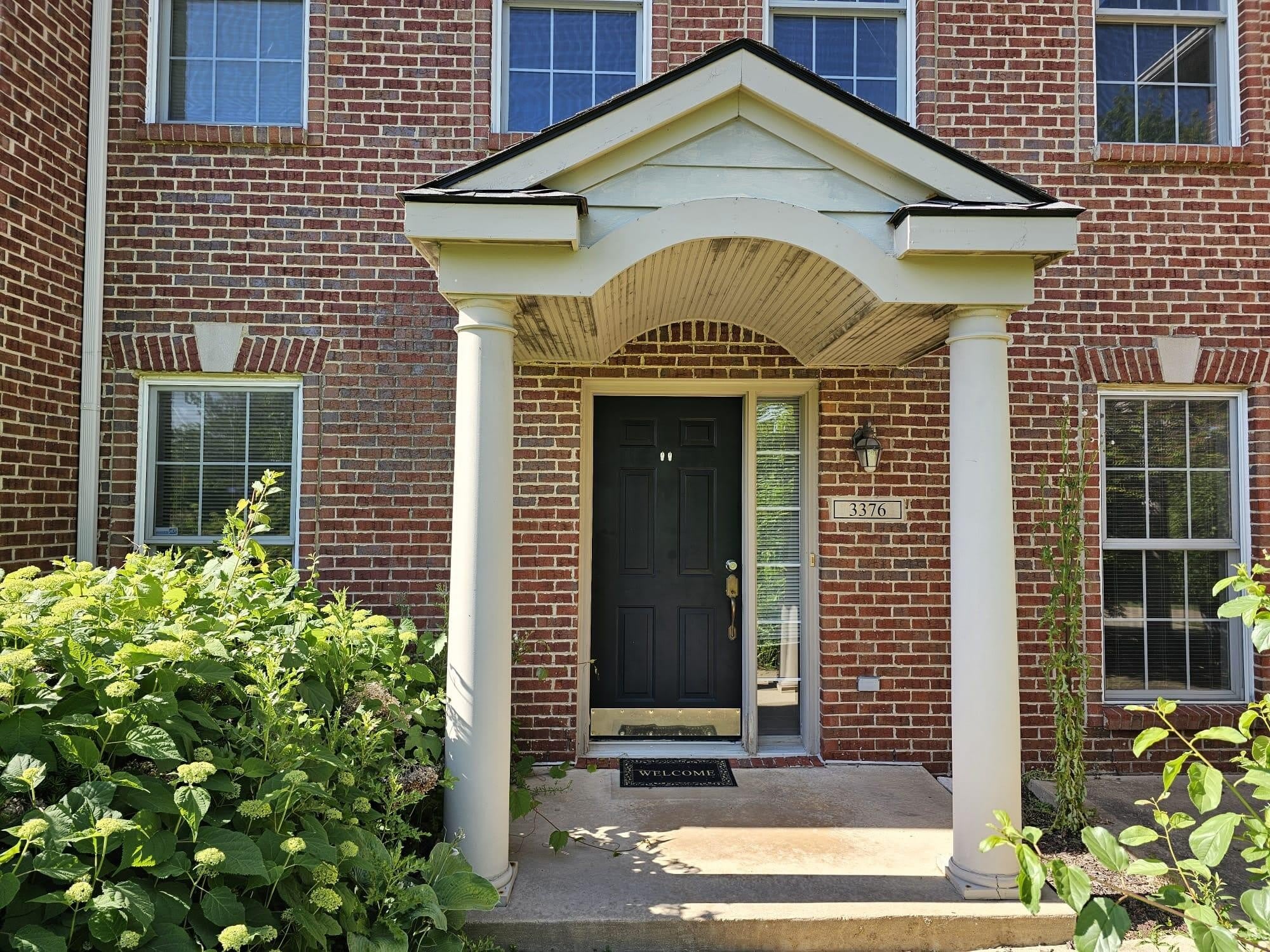 3376 Endsleigh Lane – photo 1