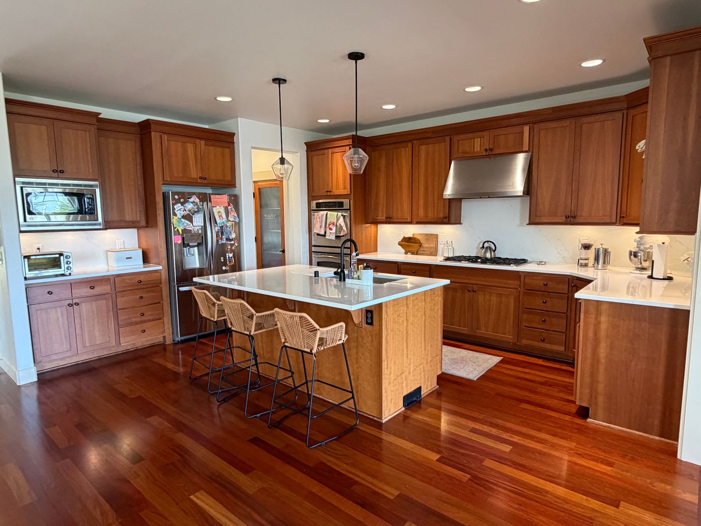 Beautiful 4 Bed 2.5 Bath Home In the Desirable Quiet Water Community – photo 4