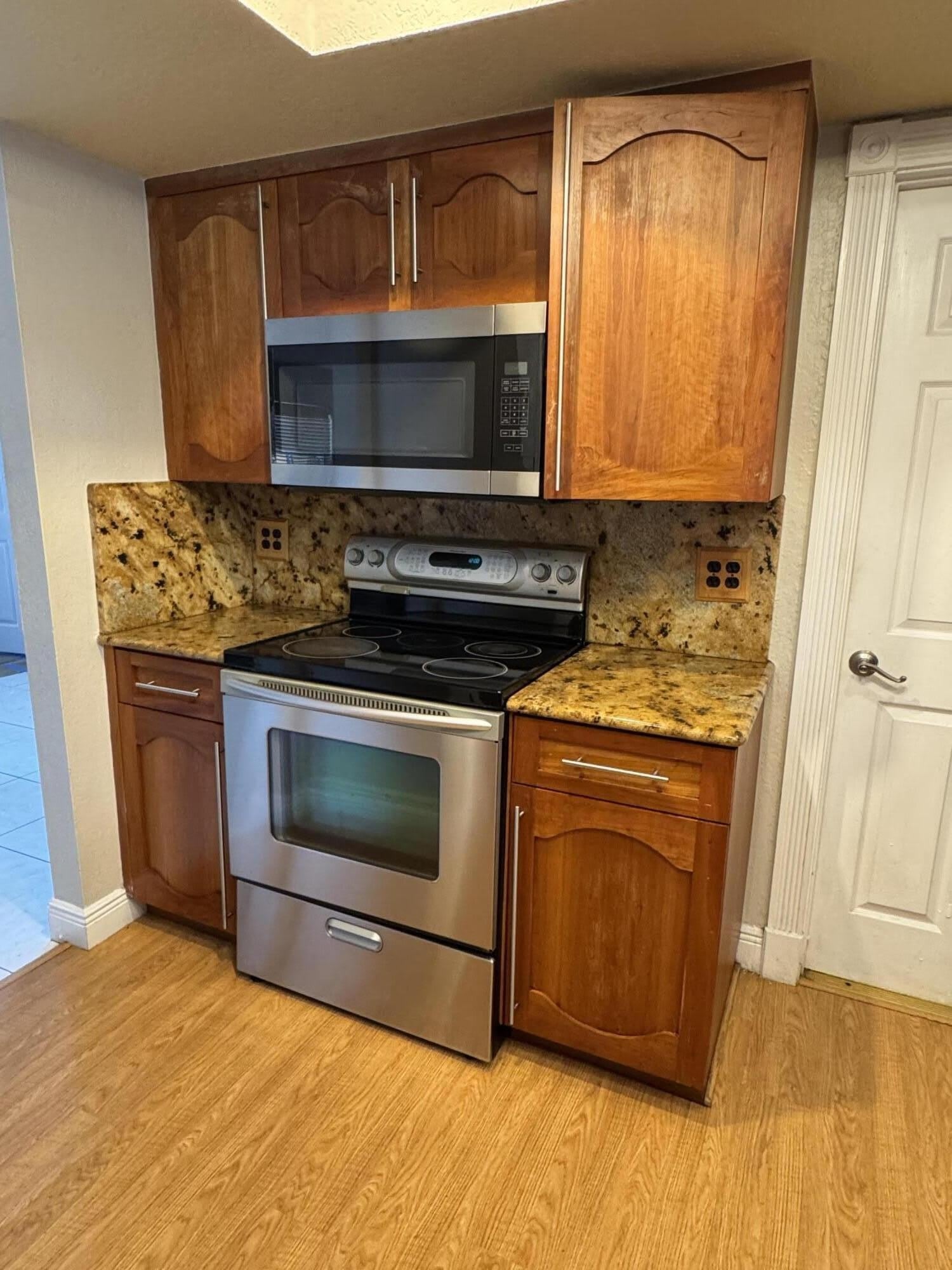 2180 NW 93RD Avenue – photo 5