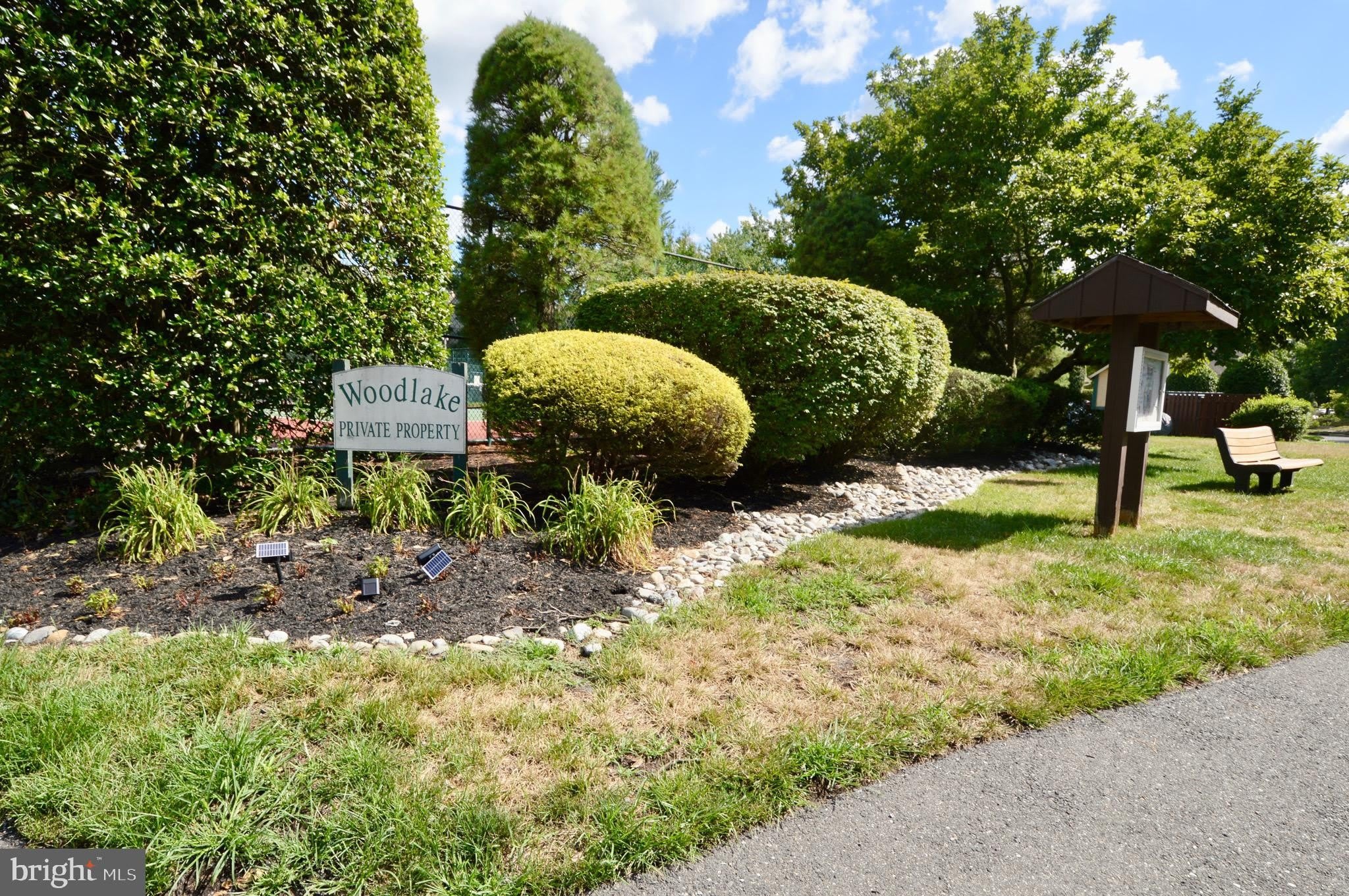 340 Woodlake Drive – photo 2