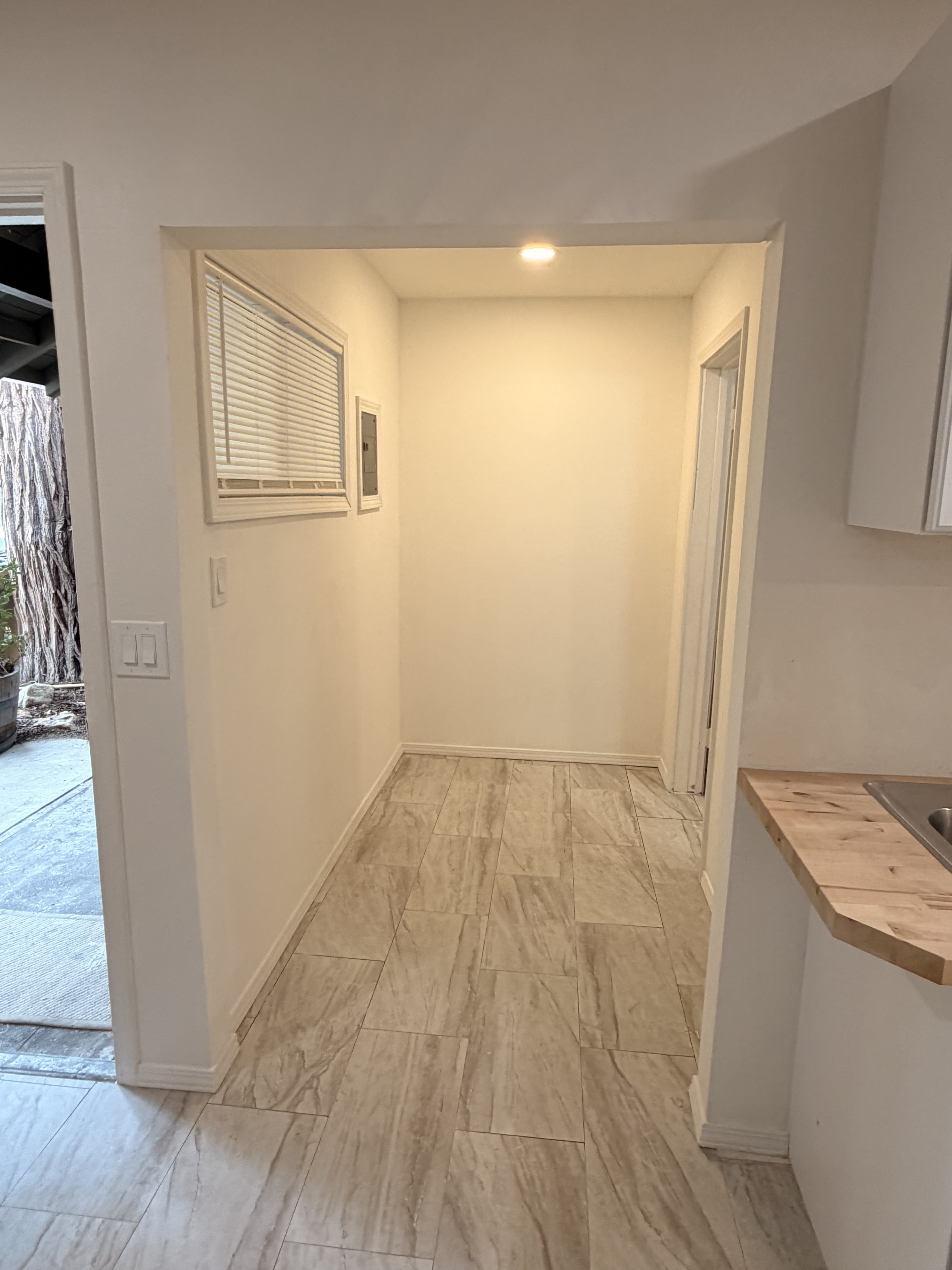 54045 Pine Crest Ave – photo 4