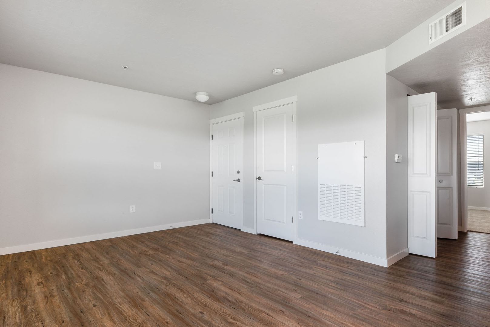 5018 Hamlet Lane 102 – photo 5
