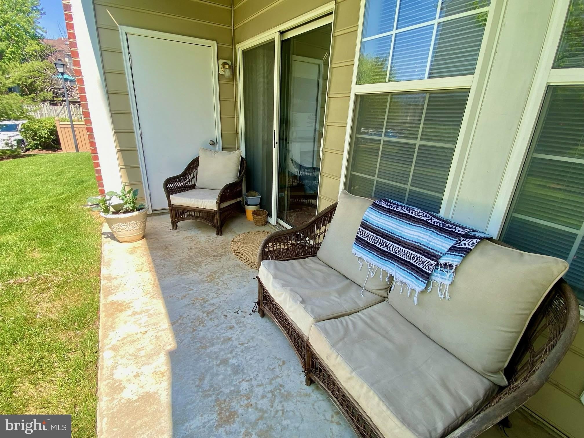 8206 BLUE HERON Drive – photo 2