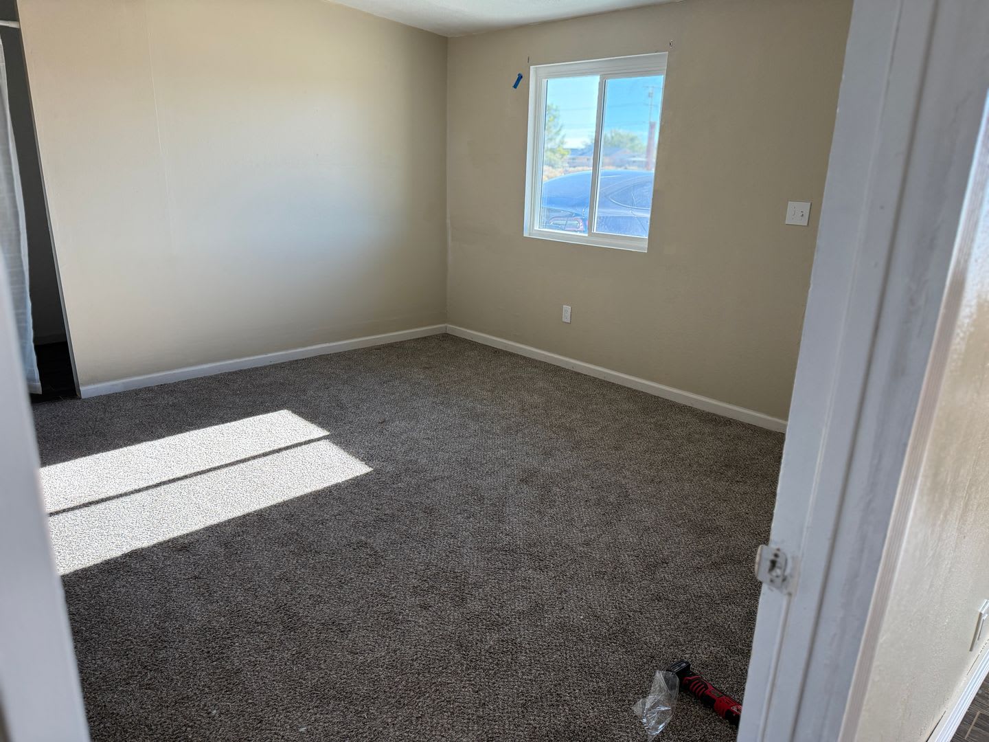 Charming 4 Bedroom 2 Bathroom Solar Home In North Edwards – photo 3