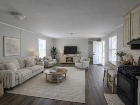 77 HOLLYWOOD DR – photo 2