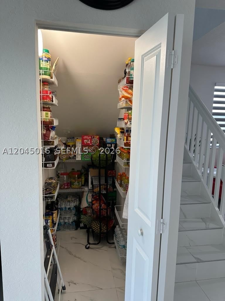 12760 SW 215th Ter – photo 5