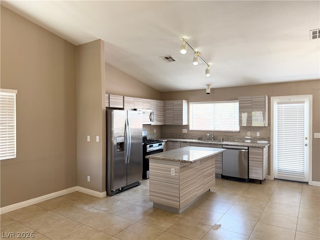 2134 Pescara Court – photo 4