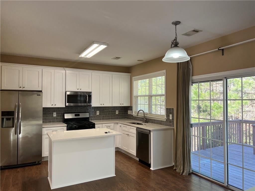 3413 Stoneham Drive – photo 3