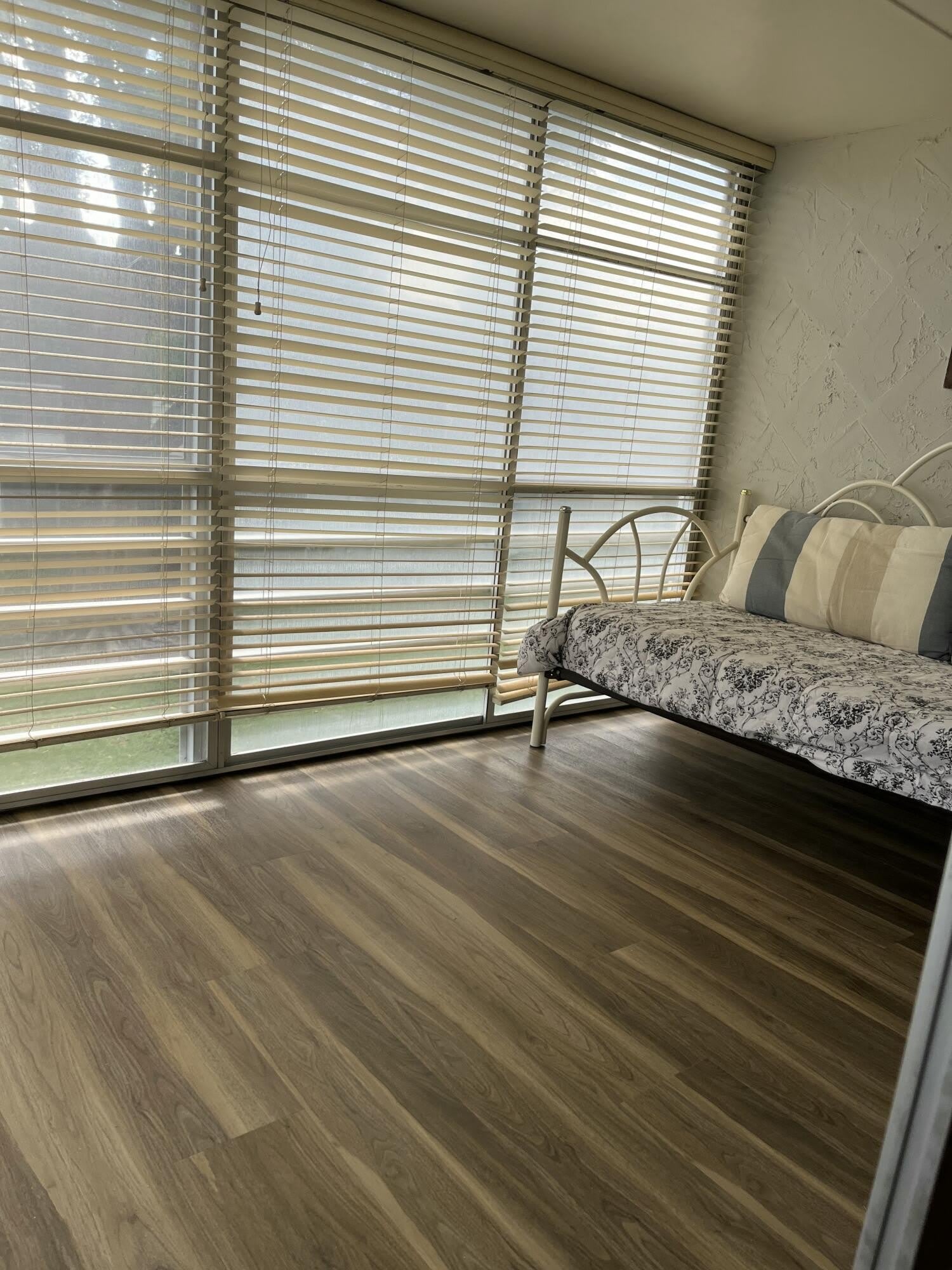 12002 Poinciana Boulevard – photo 5