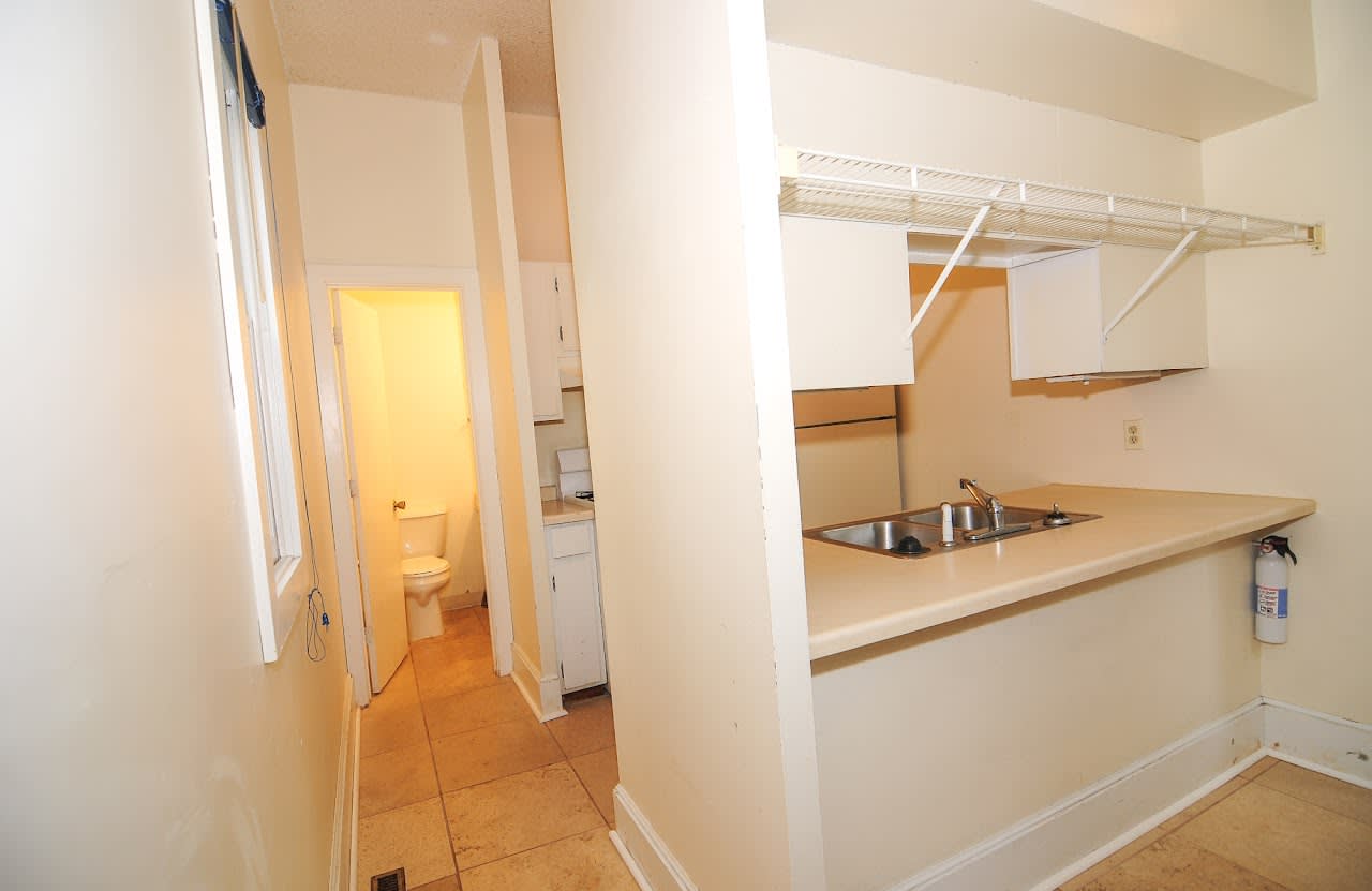 1015 13th Avenue Southeast – photo 2