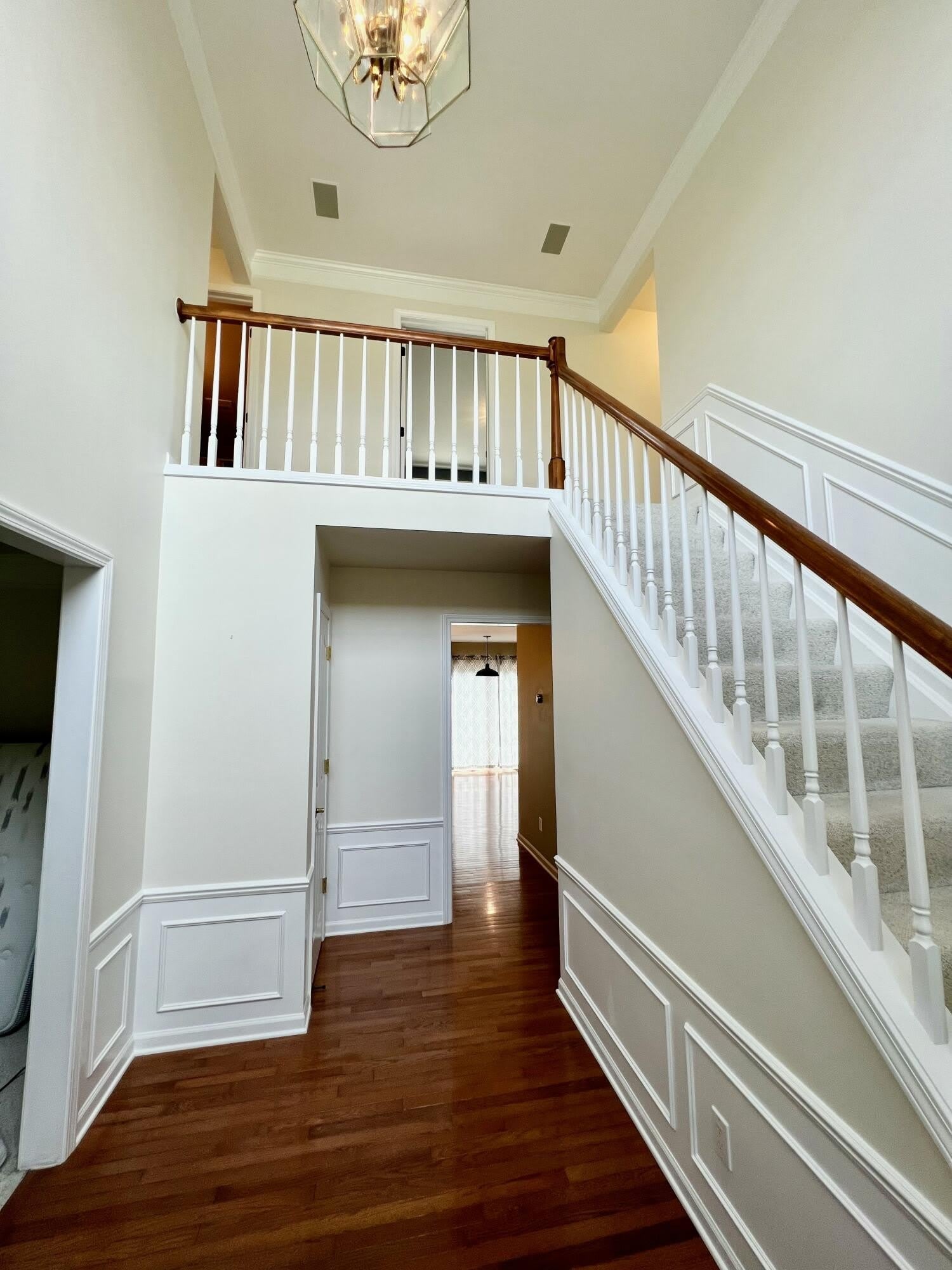 16185 Country Knoll Drive – photo 2