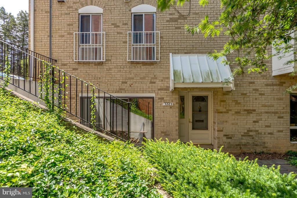 3863 PERSIMMON Circle – photo 3