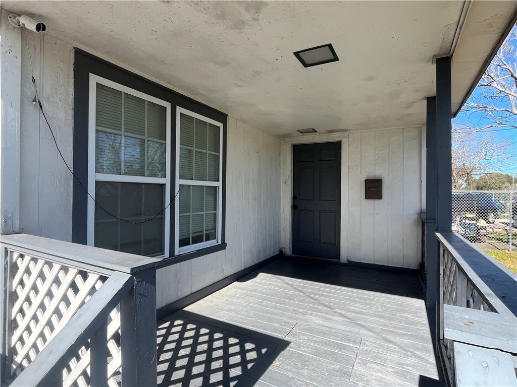 1453 14th Street – photo 3
