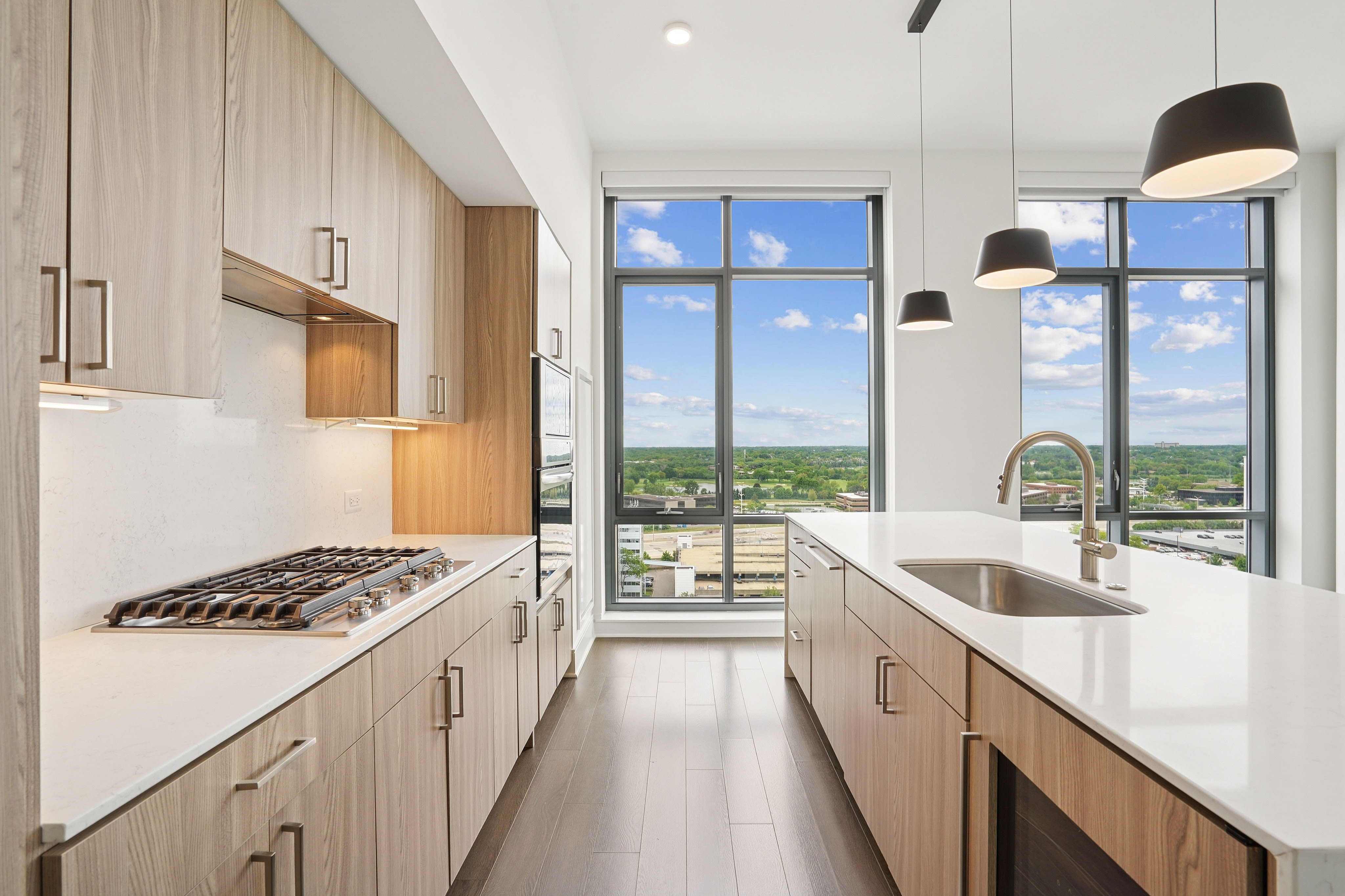 One Oak Brook Commons – photo 5