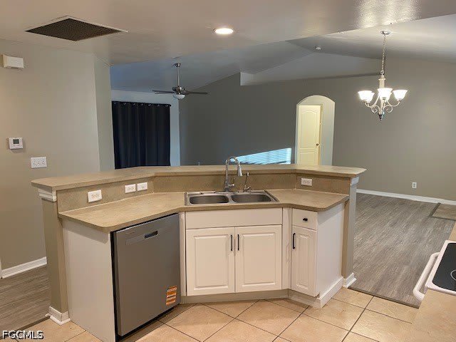 3717 NE 13th Avenue – photo 5