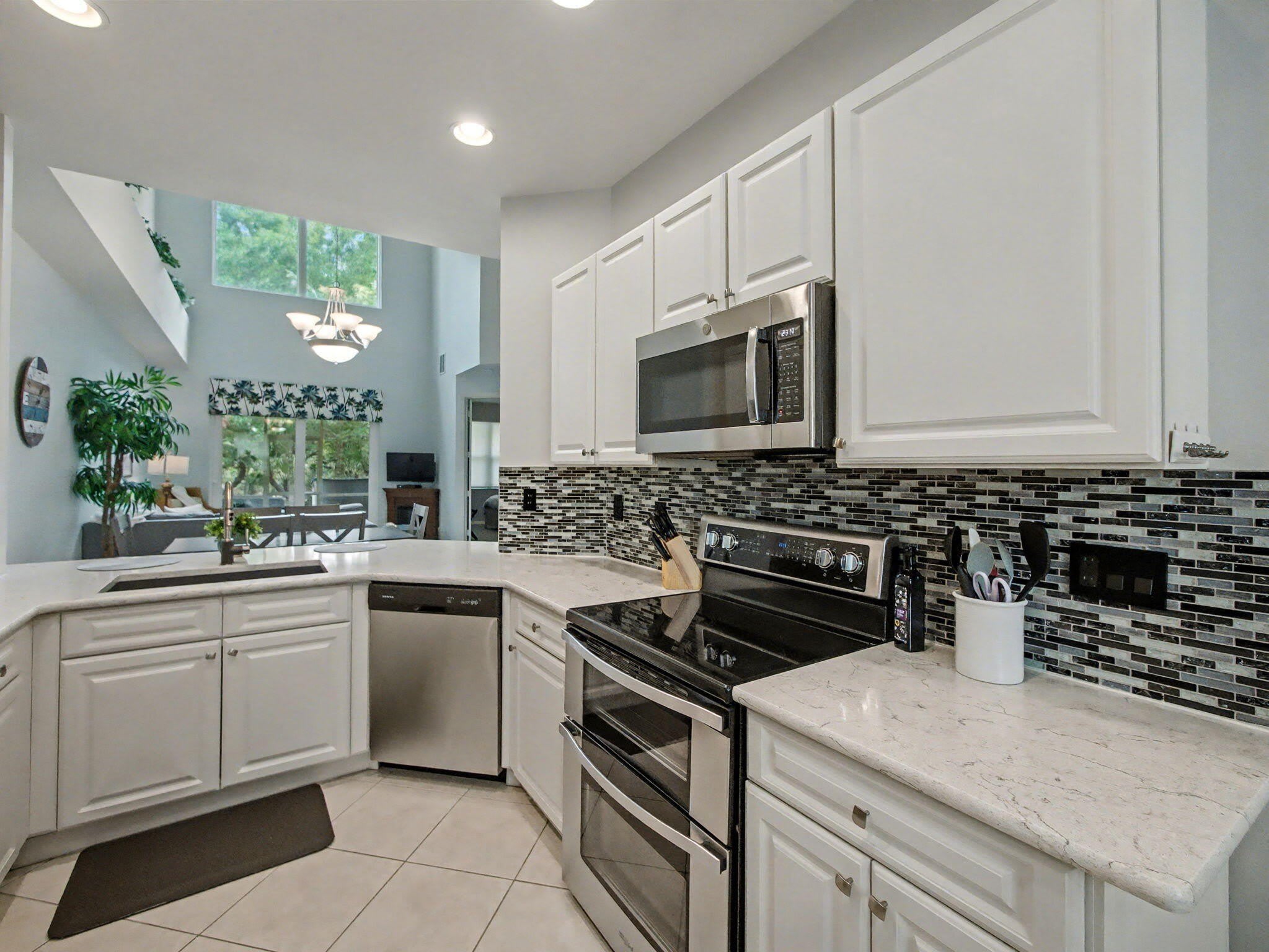 8111 Carnoustie Place – photo 4