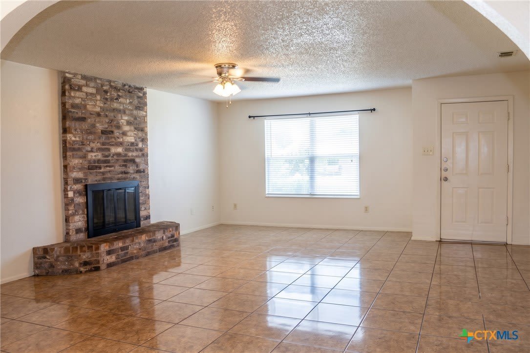 5707 Dan Drive – photo 3