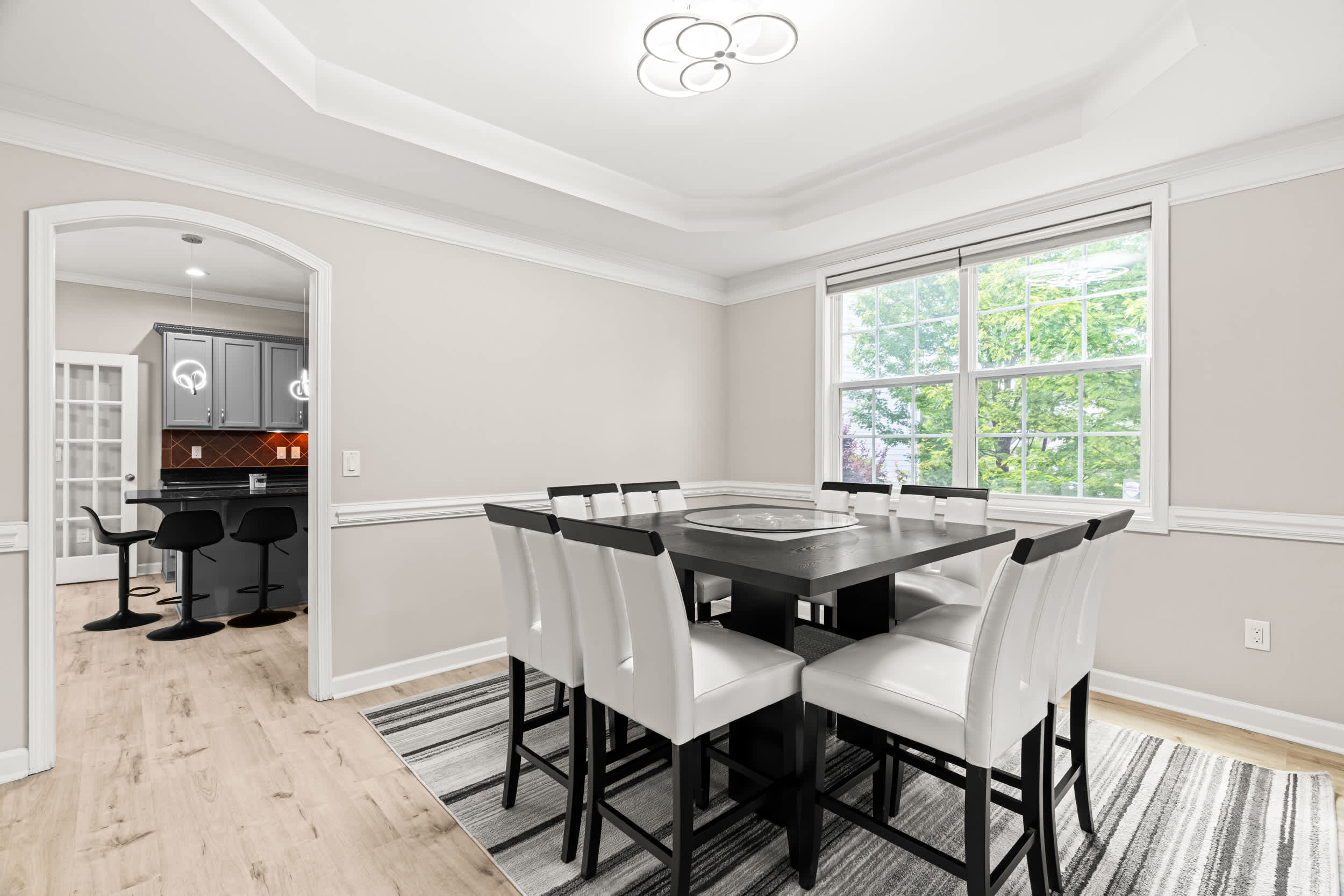 900 Vandalia Dr – photo 4