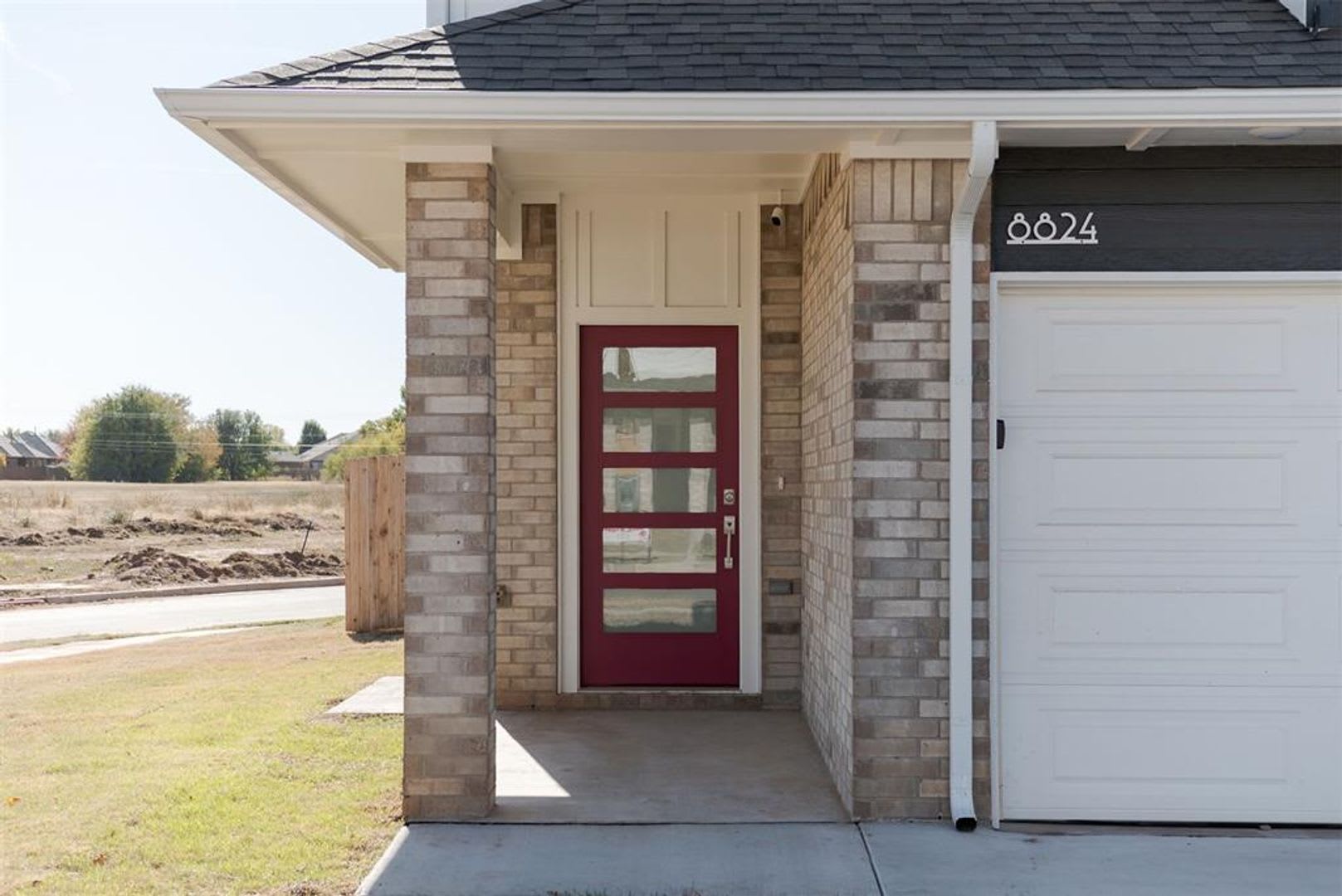 Luxury 3 Bedroom 2.5 Bathroom Duplex in Piedmont Schools with a 2 car garage (Neighborhood Park) – photo 3