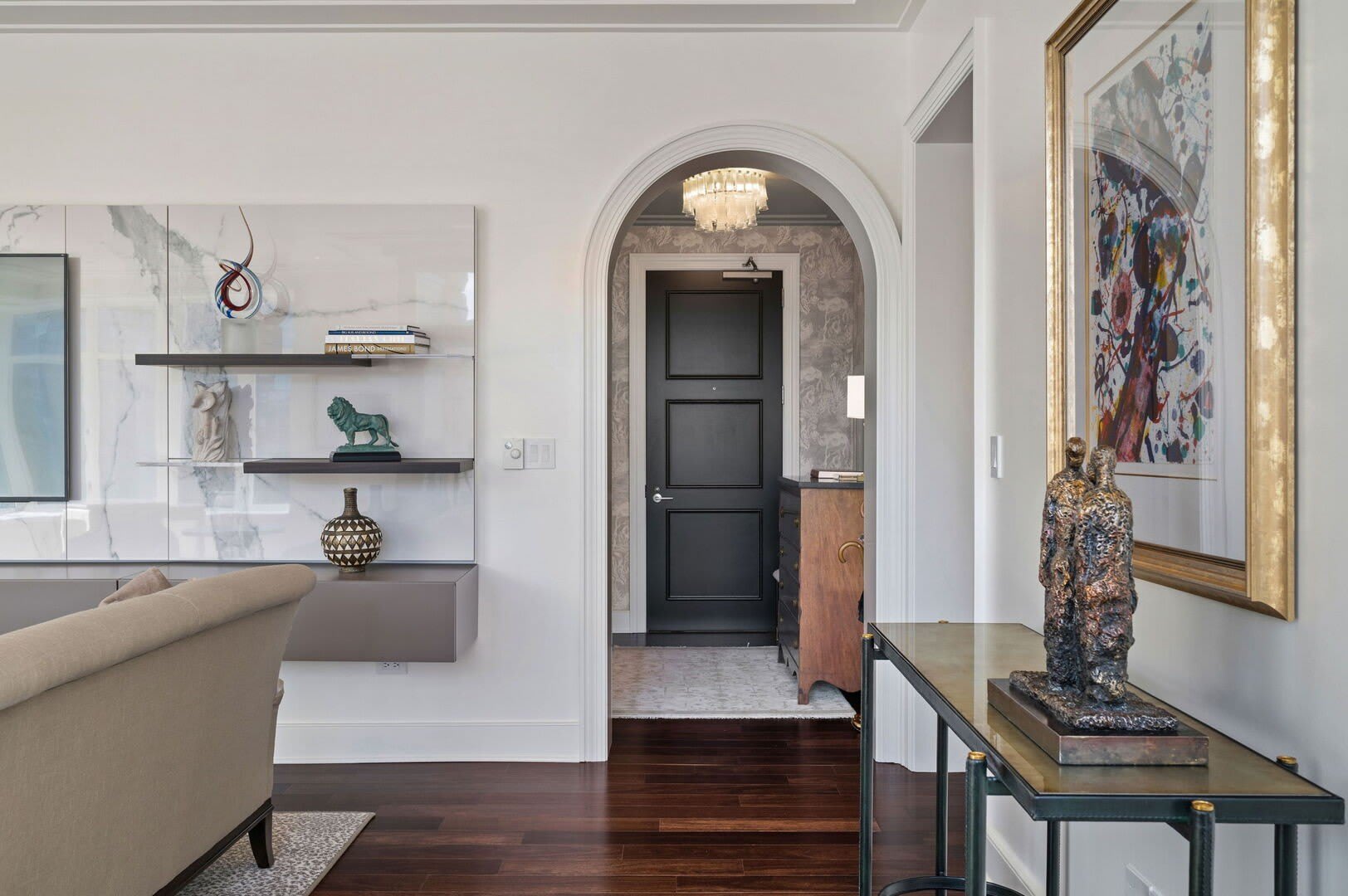118 E Erie Street – photo 3