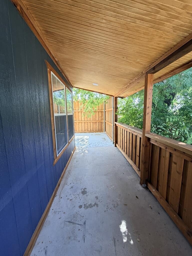 312 W Cuthbert Ave – photo 3