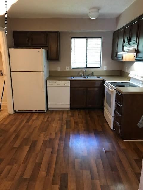 808 Meadowbrook Drive Unit C – photo 2