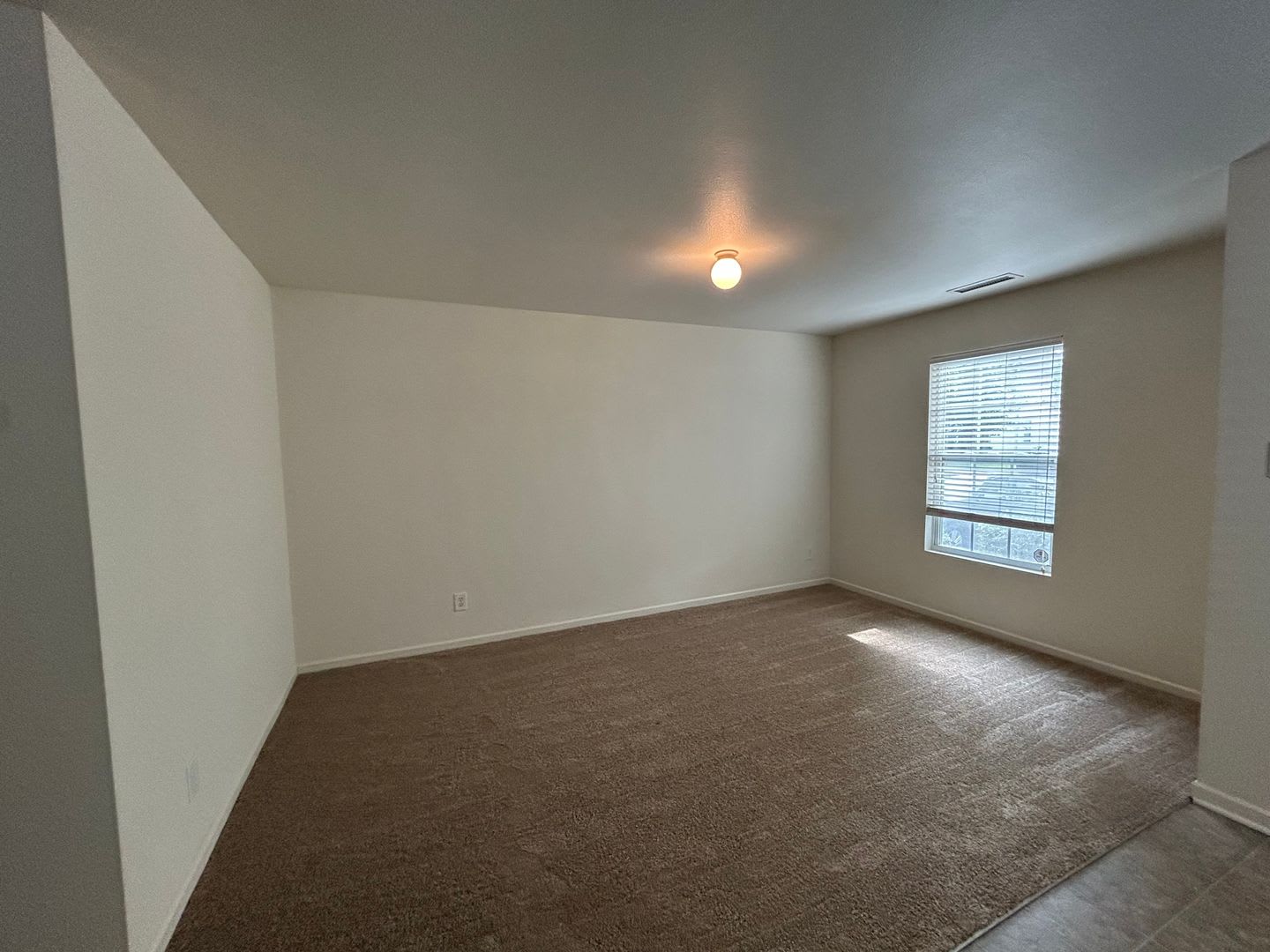 3015 Meadow Knoll Drive – photo 2
