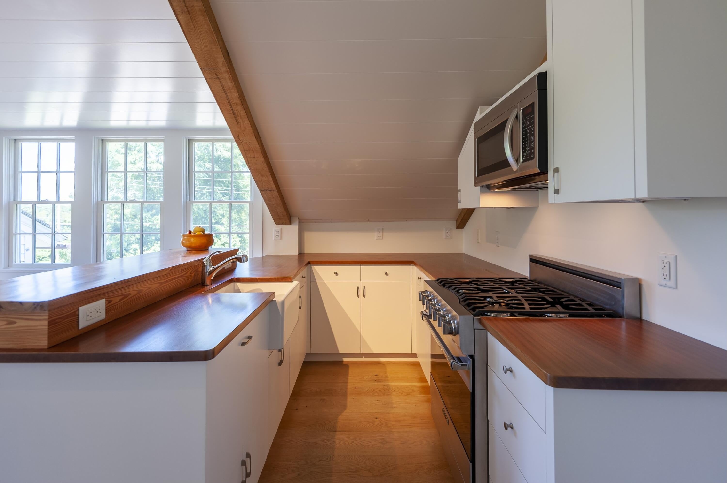 550 W Falmouth Highway – photo 2