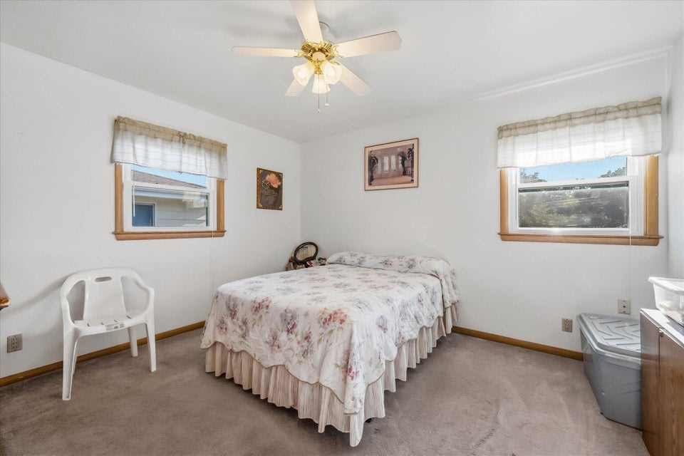 4431 N 62nd St – photo 5