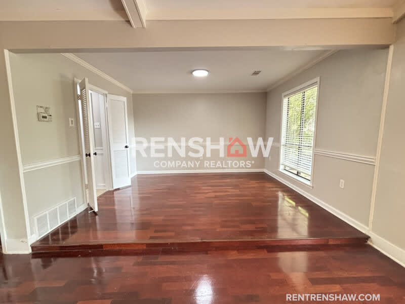 2302 Hawksmoor Pl – photo 5