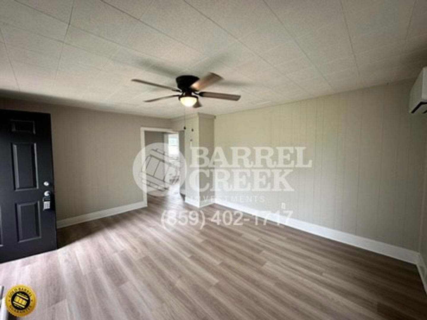 2-Bed 1-Bath House – photo 2