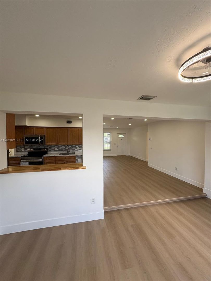7150 SW 10th Street, Pembroke Pines, FL 33023 – photo 5