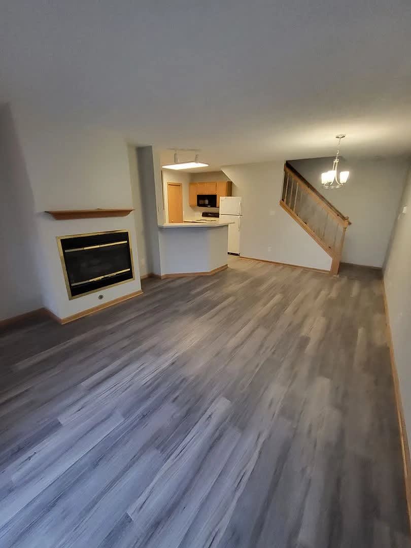1325 Southeast Delaware Avenue – photo 1