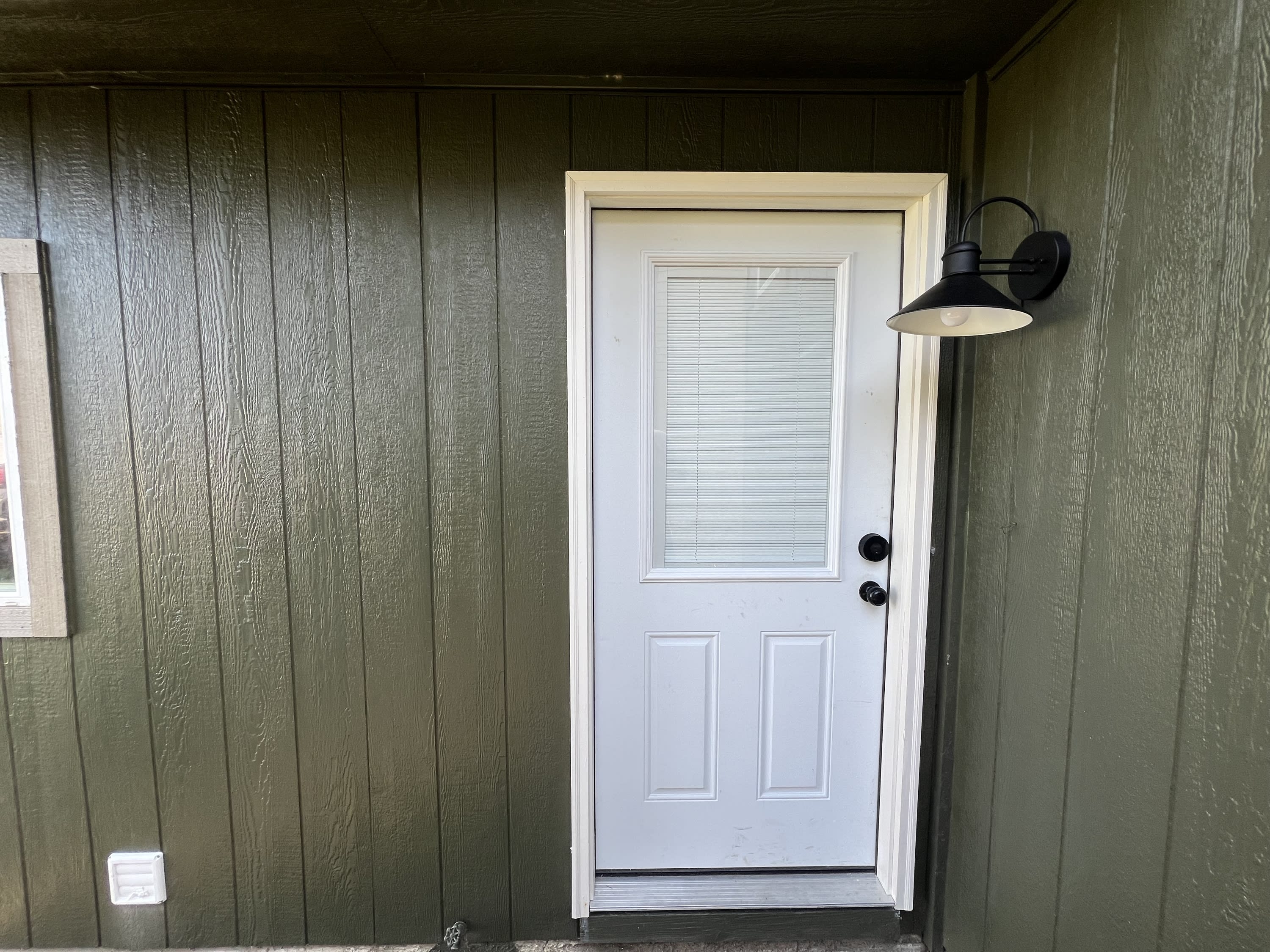 1094 1098 46Th Place Southeast 1096 – photo 2