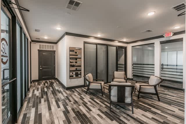 Vintage Gateway Apartments – photo 5