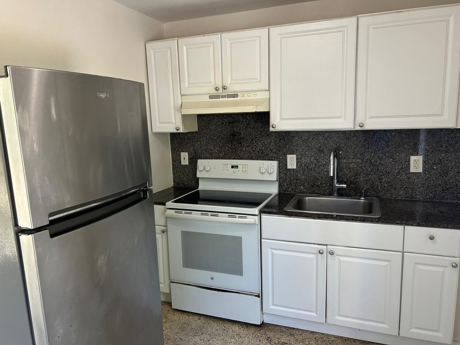 709 8th Street – photo 3