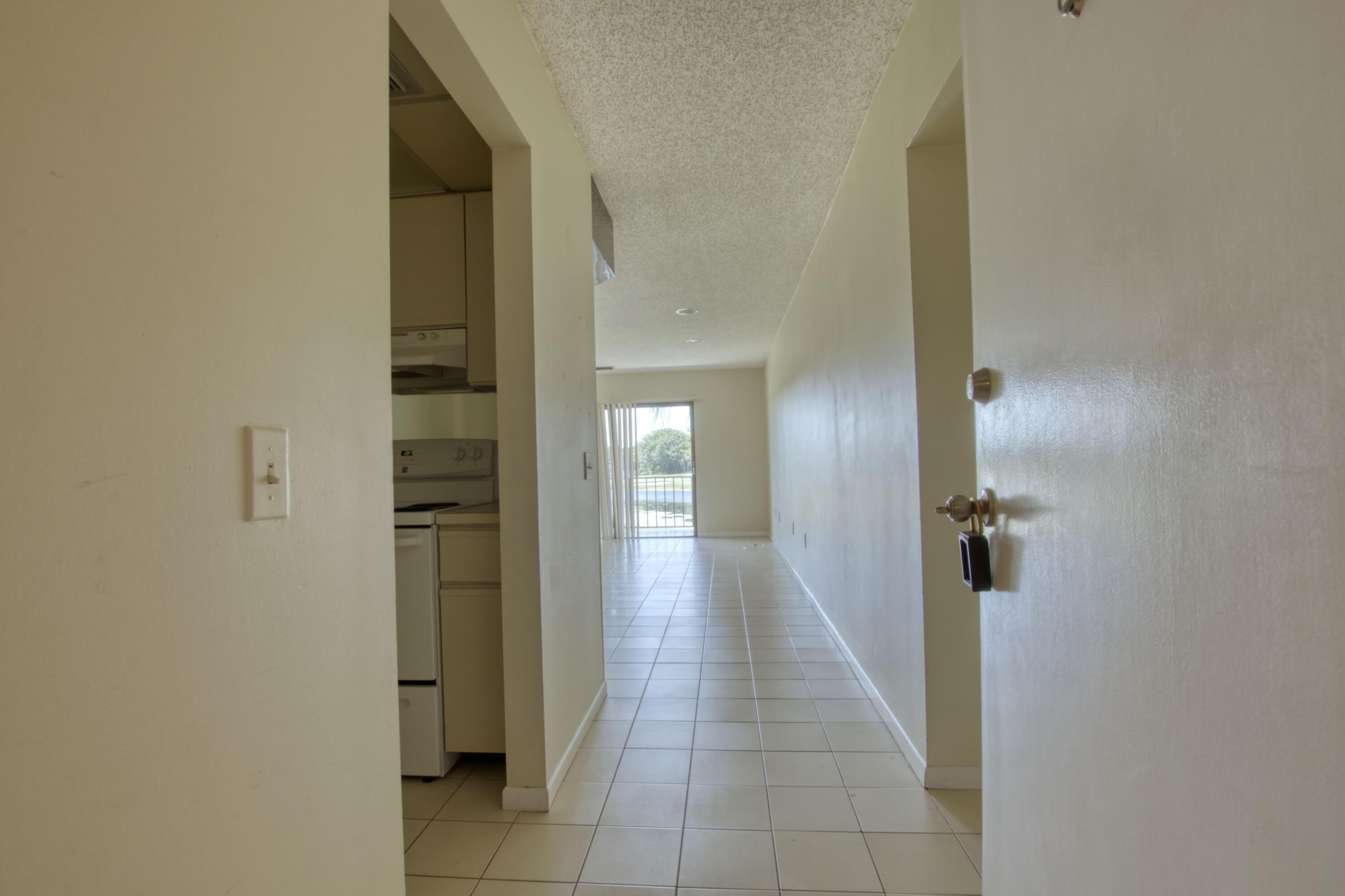 4657 Fountains Drive S – photo 3