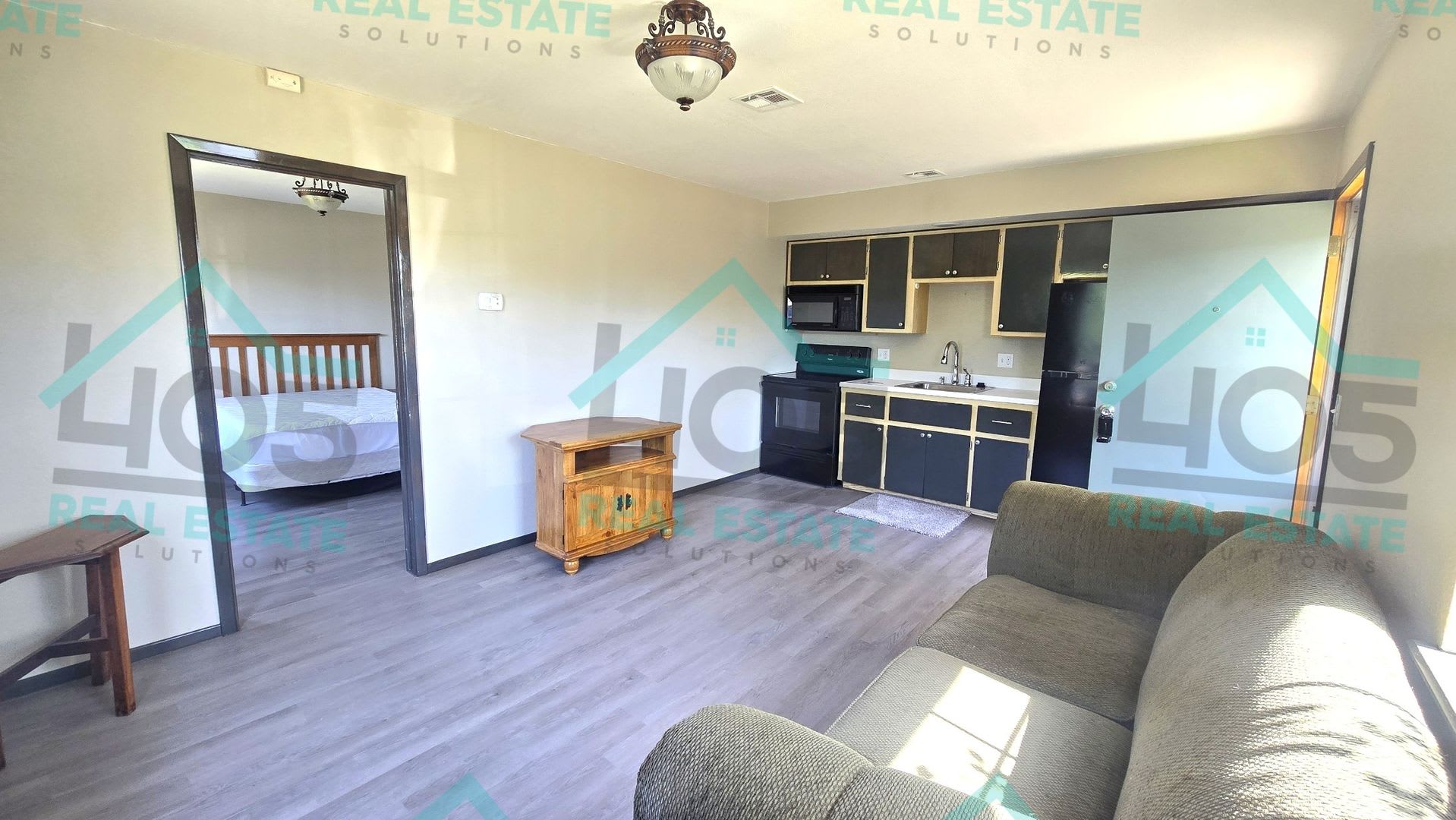 One Bedroom in Norman – photo 2