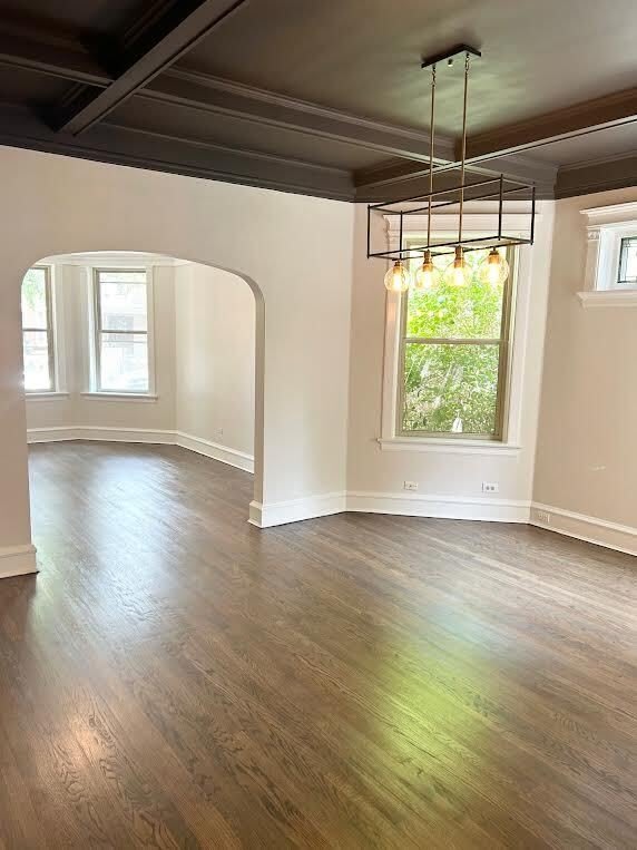 6220 N wayne Avenue – photo 4