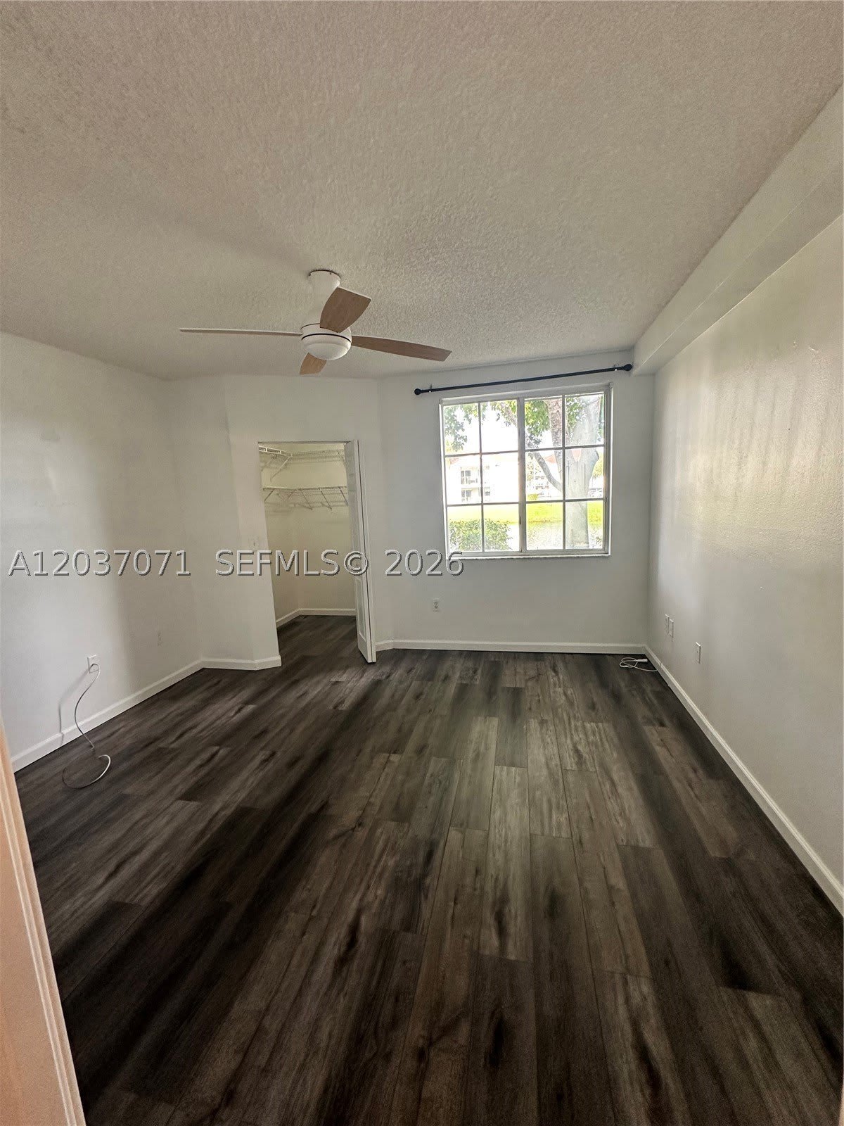 8050 N Nob Hill Rd – photo 5