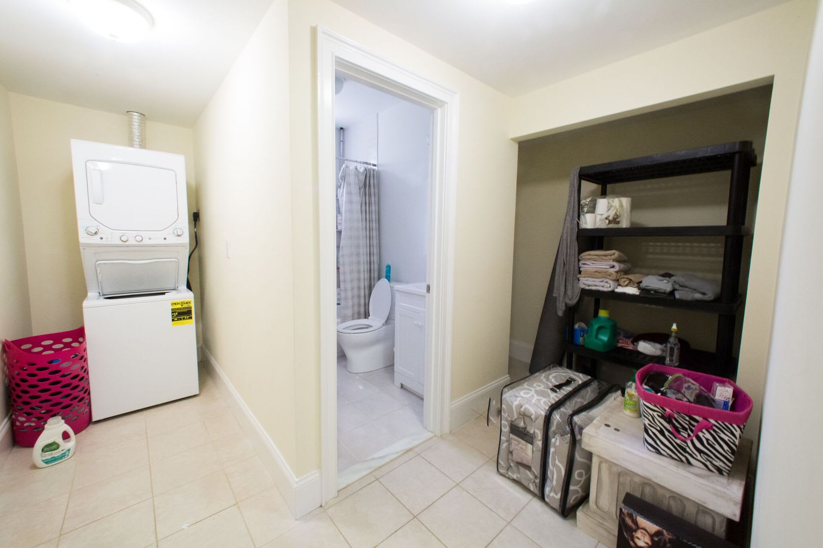 Charming 4 Bedroom-No Broker Fee – photo 3