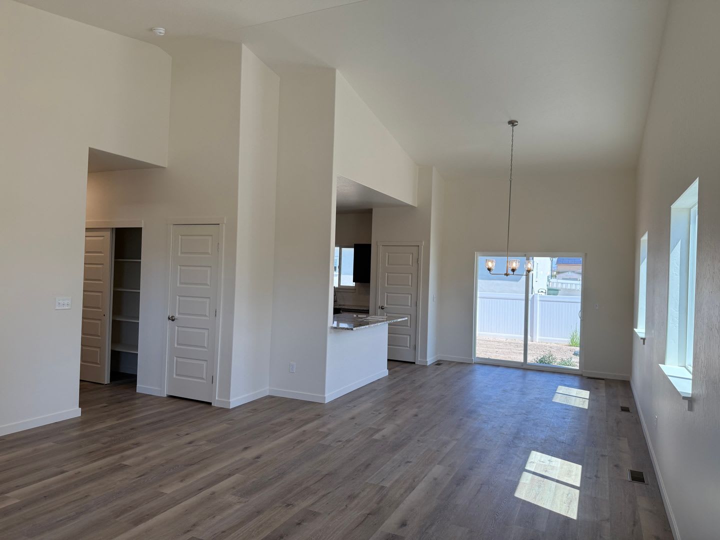 Available Now New 3 Bed 2 Bath Home – photo 2
