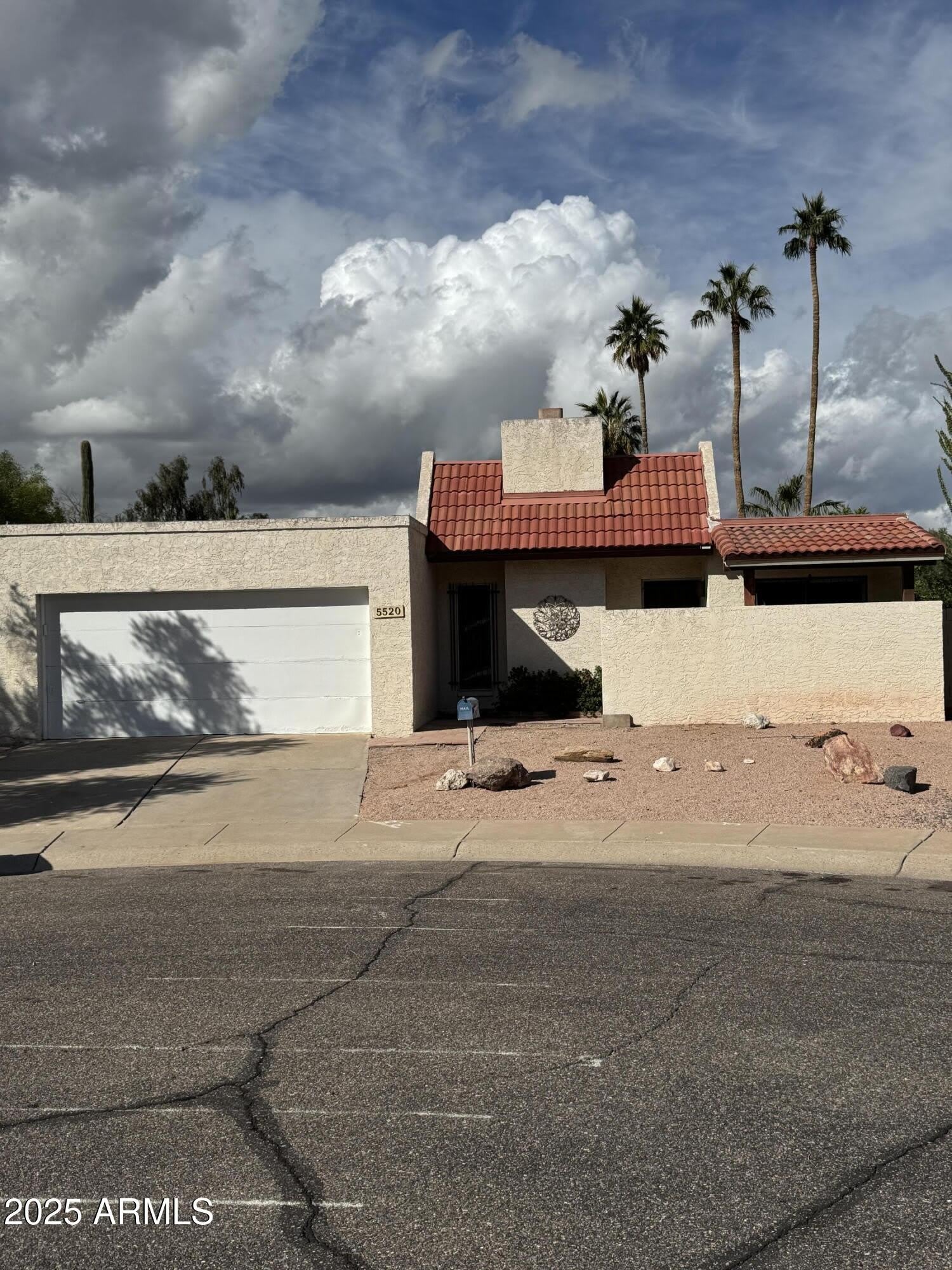 5520 N 77th Place – photo 2